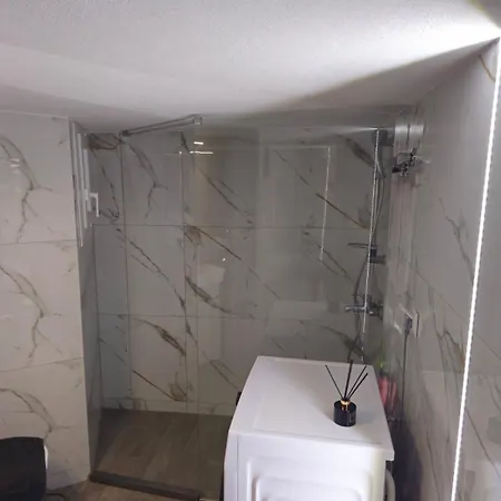 Shipyard View Lägenhet *